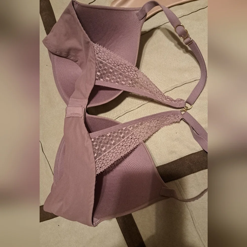 Elegant Women's Satin Bra Set - Cream and Tan - Picture 2 of 9